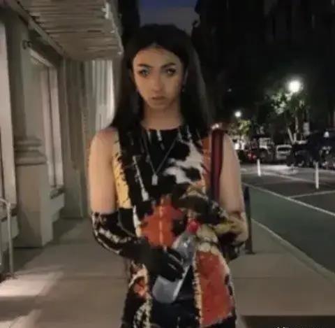 51娱乐八卦吃瓜,揭秘娱乐圈最新吃瓜事件,带你领略明星幕后故事